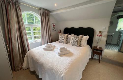 Northway Apartment | Two Luxury Cosy Cottages