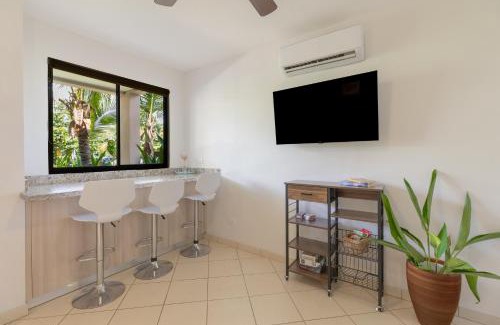 Coco House | Two Palms Ground Floor Unit Across From Beach