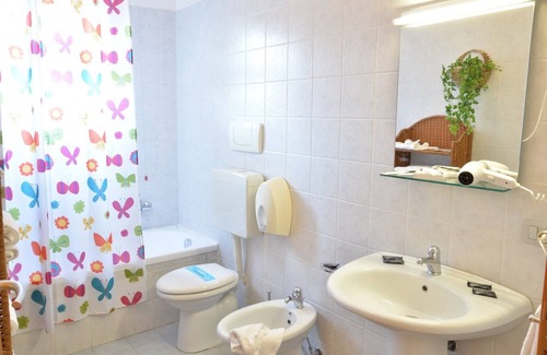 Arezzo Apartment | Two-room Apartment for 3 People With Kitchen and Private Bathroom