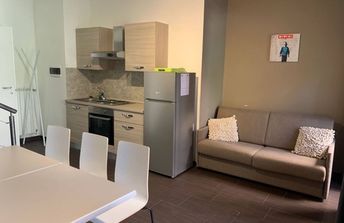 Valenza Apartment | two-room suite 04 hhva