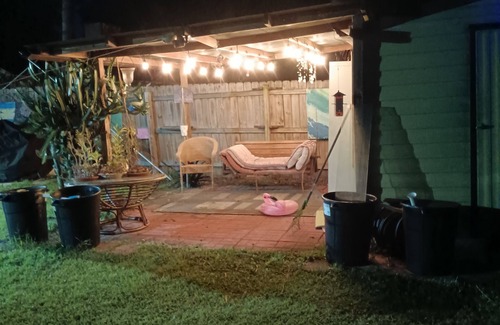 Palm Bay House | Two rooms and a bathroom of your own