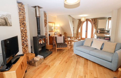 Staveley Cottage | TWO THE CHAPEL - STAVELEY, family friendly in Staveley