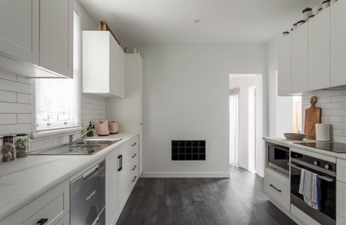 Launceston CBD House | Two Worlds Townhouse
