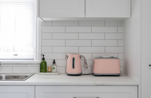 Launceston CBD House | Two Worlds Townhouse