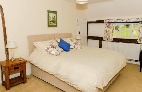 Coleman's Hatch Bed & Breakfast | Twyford Farm B&B