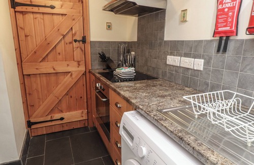 Snowdonia National Park House | TY LLUGWY, romantic, character holiday cottage in Betws-Y-Coed