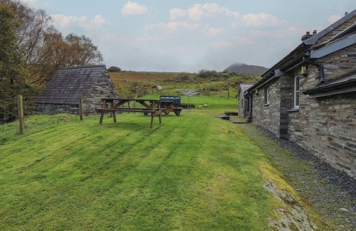 Snowdonia National Park House | TY LLUGWY, romantic, character holiday cottage in Betws-Y-Coed