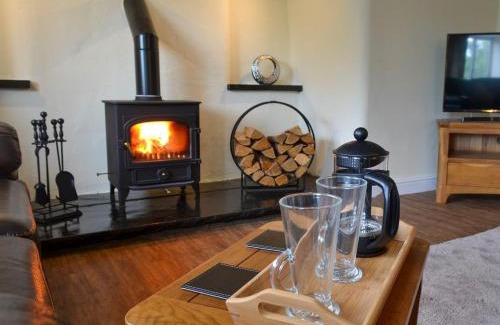 Cwmtirmynach House | Tyddyn Eli