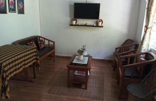 Laitmawsiang House | Tympang Chalet Home Stay