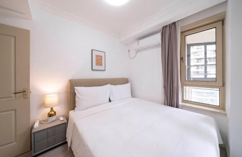 Gubei Apartment | Tyms Stylish 1BR APT Gubei Garden