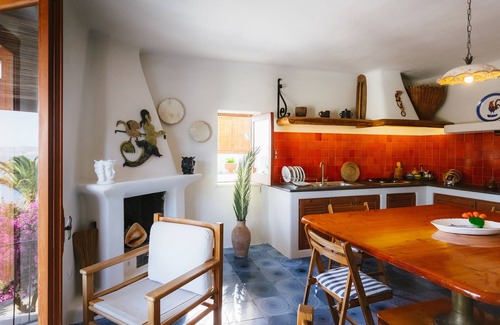 Lipari Villa | Typical Aeolian villa with sea view, on Vulcano and Etna