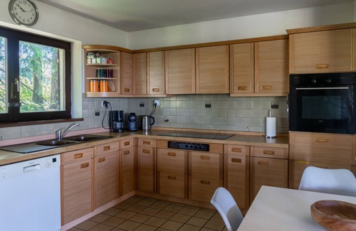 Ovifat House | Typical Ardennes Chalet With hot tub