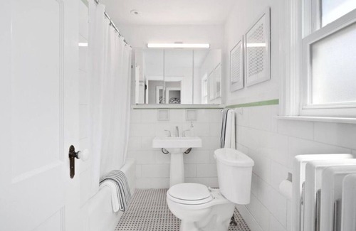 University City House | U-City Walkable Gem-Travel Nurses Close to BJC/Wash U