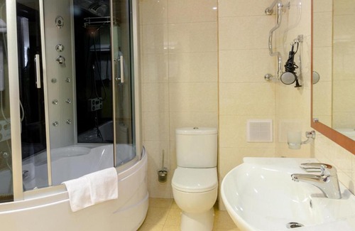 Irkutsk Hotel | U Istoka Hotel