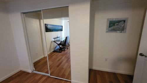 Garfield Apartment | U2 - Private 2BR Walkup APT in DT PHX with pkg