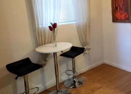 Garfield Apartment | U3 - Comfortable 1 BR & 1 BA APT in DT PHX with pkg