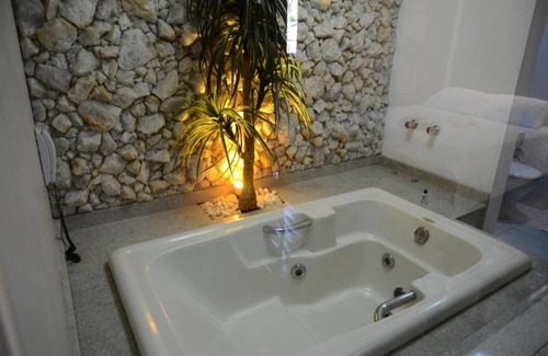 Uba Hotel | Ubaense Plaza Hotel