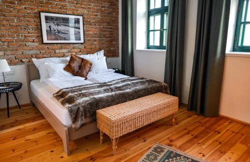 Cristuru Secuiesc Bed & Breakfast | Ugron Castle Fiatfalva