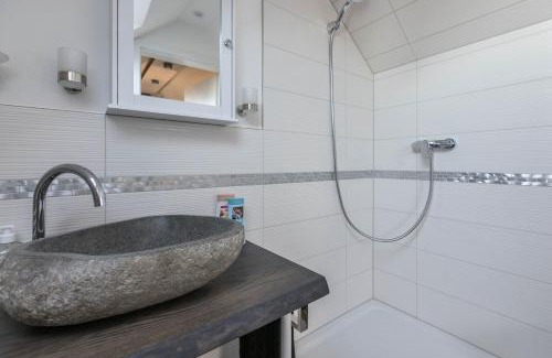 Heide Apartment | Uhse Loft