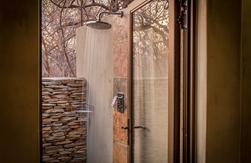Hoedspruit Cabin | Ukuthula Bush Lodge