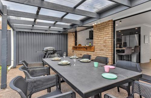 Bogangar House | Ultimate Beachside Haven in Cabarita - Pet Friendly
