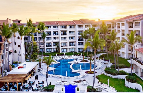 Lomas de Mazatlan Condo | Ultimate Upscale Retreat in Mexico’s Golden Zone