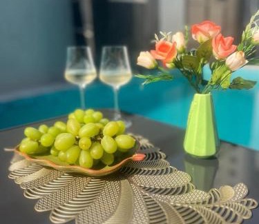 Aviacao House | Uma Quadra do MAR Com PISCINA, Churrasqueira, 2 Vg de Garagem e 3 Quartos!