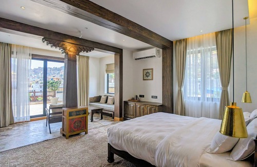 Nagarjun Hotel | Uma Residence & Suites