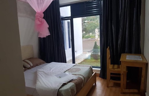 Nyagatare Hotel | UMUVUMBA RIVERSIDE LODGE