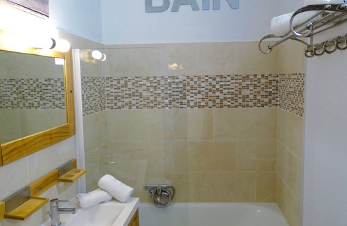 Ansouis House | Un Patio en Luberon