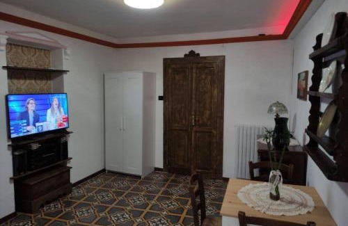 Gessopalena Apartment | UN RIFUGIO DEL BORGO MEDIEVALE/MEDIEVAL VILLAGE
