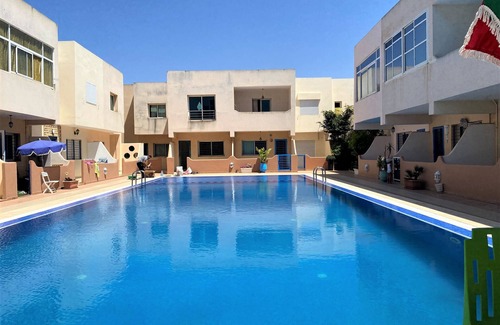 Sidi Bouzid House | un tré Beau Duplex Direct la Piscine