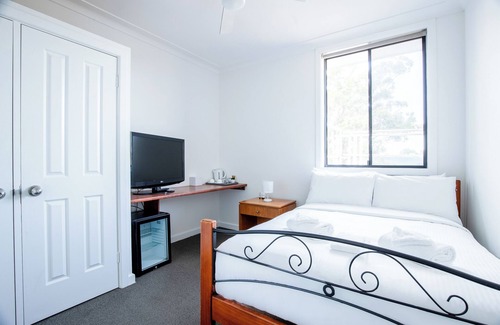Unanderra Hotel | Unanderra Hotel