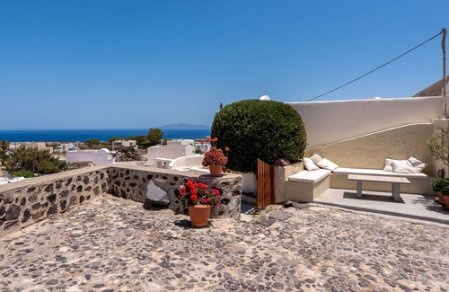 Episkopi Gonias Villa | Unique 300-year-old restored Villa