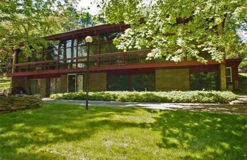 Weirton House | Unique and Secluded Country Estate near Pittsburgh