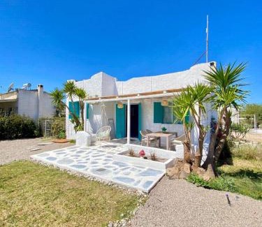 Messini House | Unique Beachfront Cottage House - Private Garden