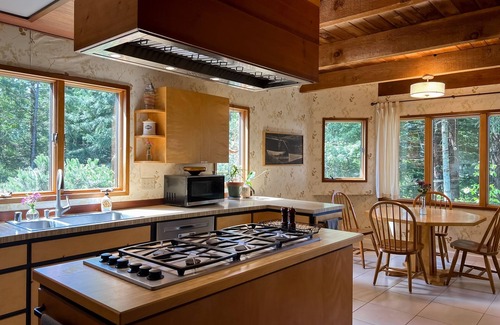 Trinidad House | Unique custom-built, ultra private home, ocean views, hot tub