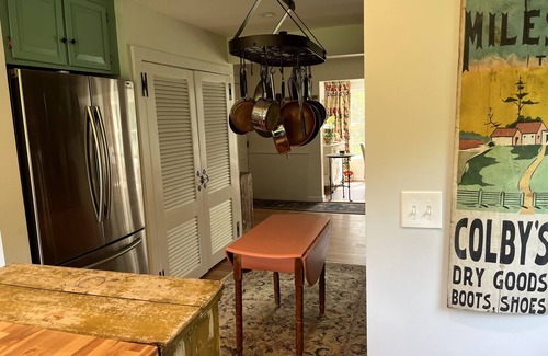 Colebrook House | Unique & extraordinary experience - renew your senses. Delightful waterfront!
