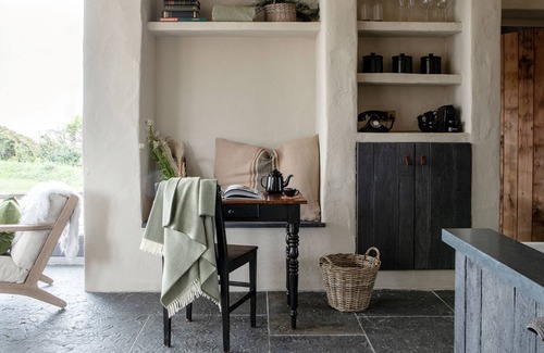 Miltown Malbay Apartment | Unique Gate Lodge on the Wild Atlantic Way