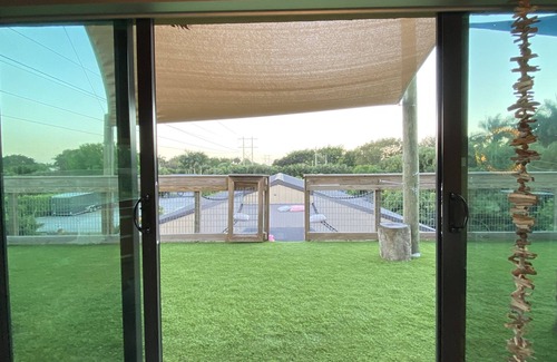 Survey Creek Cabin | Unique Getaway Experience for Couples