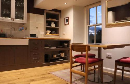 Inverness City Centre Apartment | Unique Highland