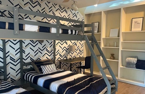 Grapevine House | Unique & Modern 9 Mins to DFW Airport, Grapevine Lake & Southlake