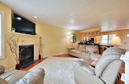 Birchwood Condo | Unit 109 2 Bdrm/2 Ba 2 Bedroom Condo