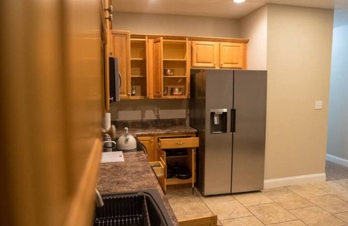 Kreole Apartment | Unit B