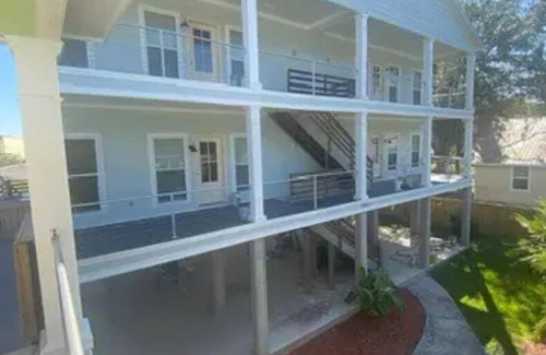 Kreole Apartment | Unit B