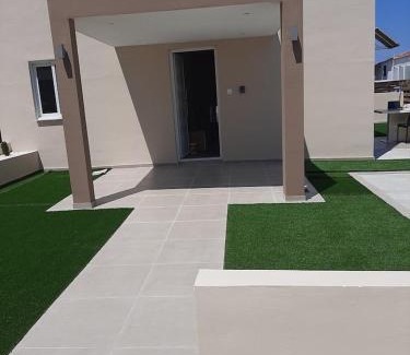 Dromolaxia House | Universe House