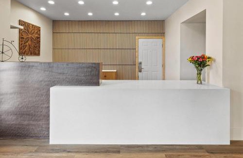 Davis Hotel | University Park Inn & Suites, an Ascend Collection Hotel