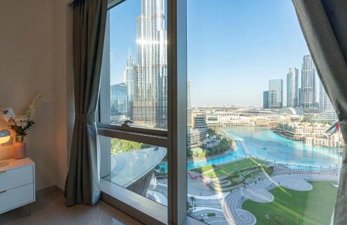Downtown Dubai Apartment | Unmatched Burj Khalifa & Fountain Show View-Amazing For New Years-1701