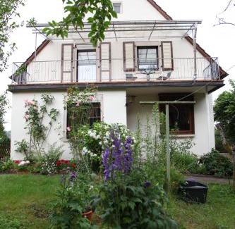 Stein Apartment | Unnerm Keeshawwe