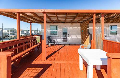 Surfside Beach House | Unobstructed Oceanfront SAND DOLLAR Unit 7 Beach Pad!